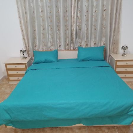 Yaso Roof & Apartments Аман Екстериор снимка