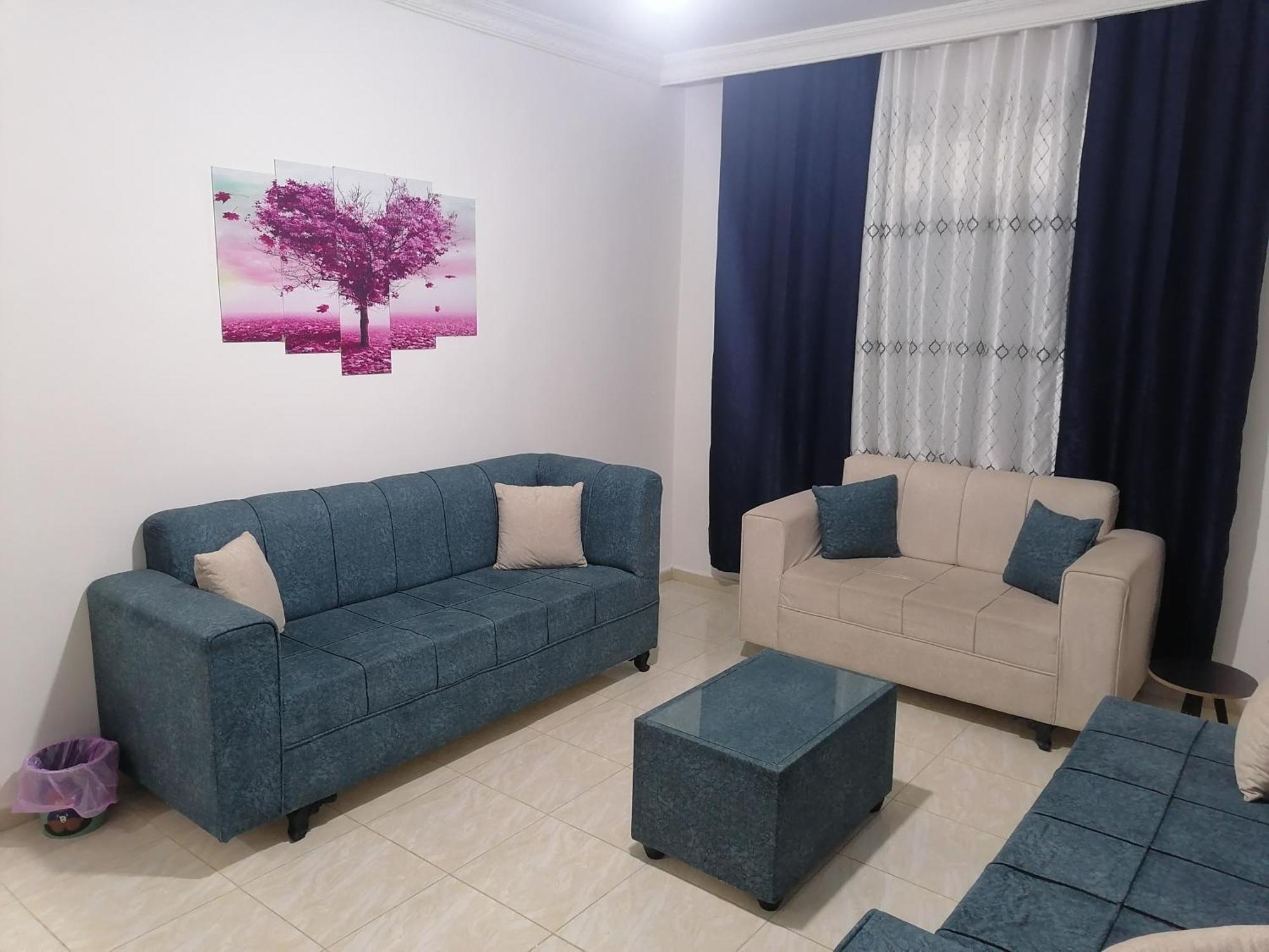 Yaso Roof & Apartments Аман Екстериор снимка