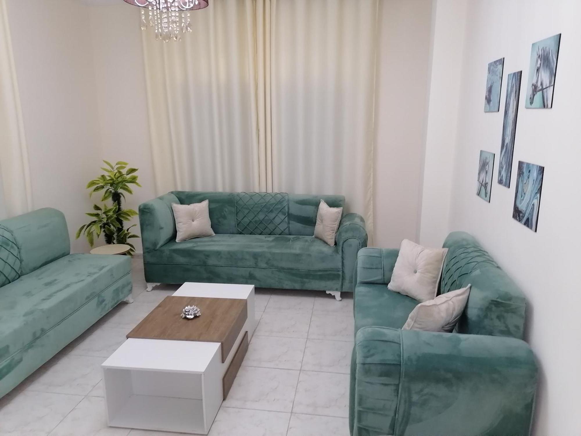 Yaso Roof & Apartments Аман Екстериор снимка