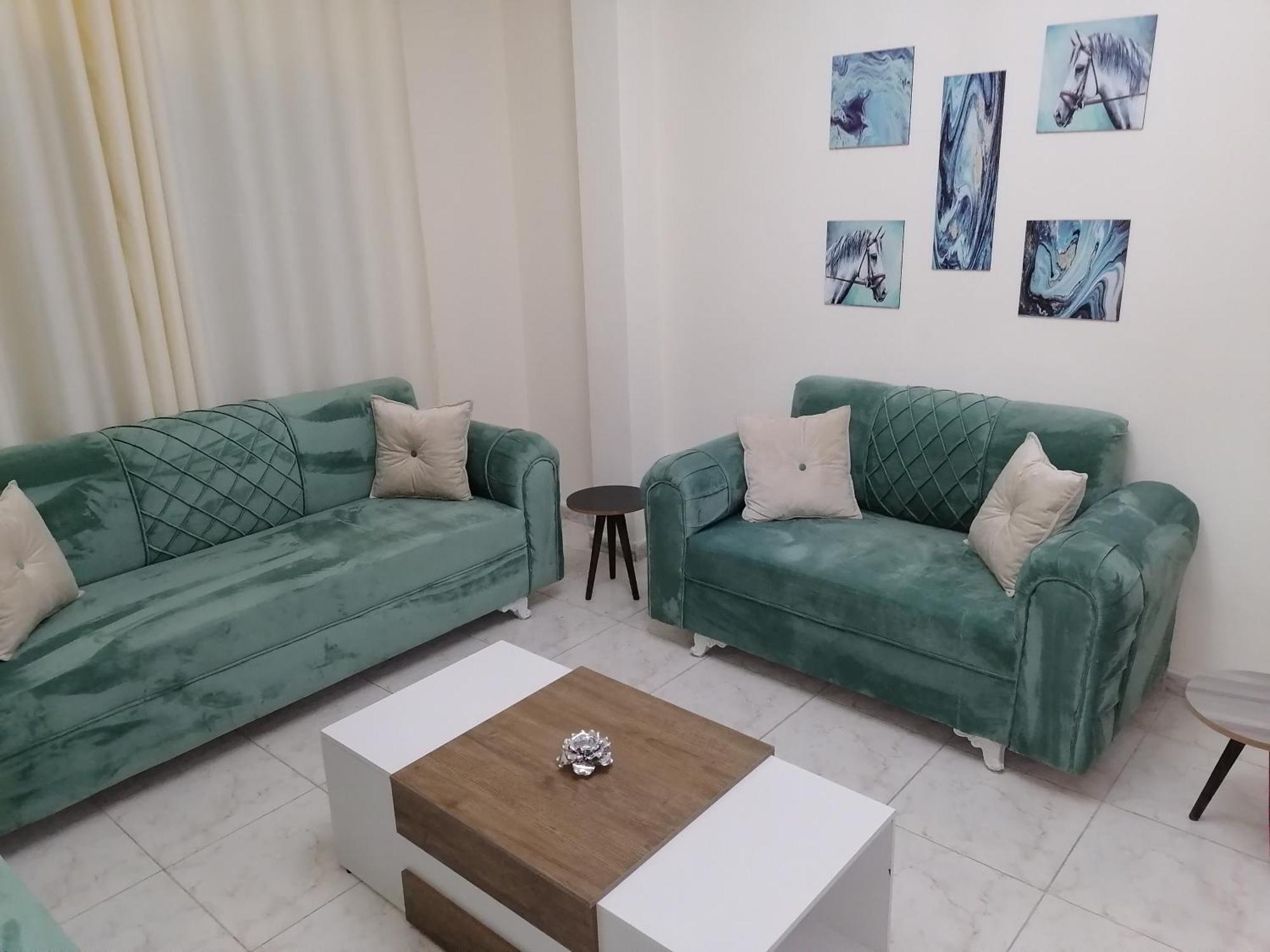 Yaso Roof & Apartments Аман Екстериор снимка