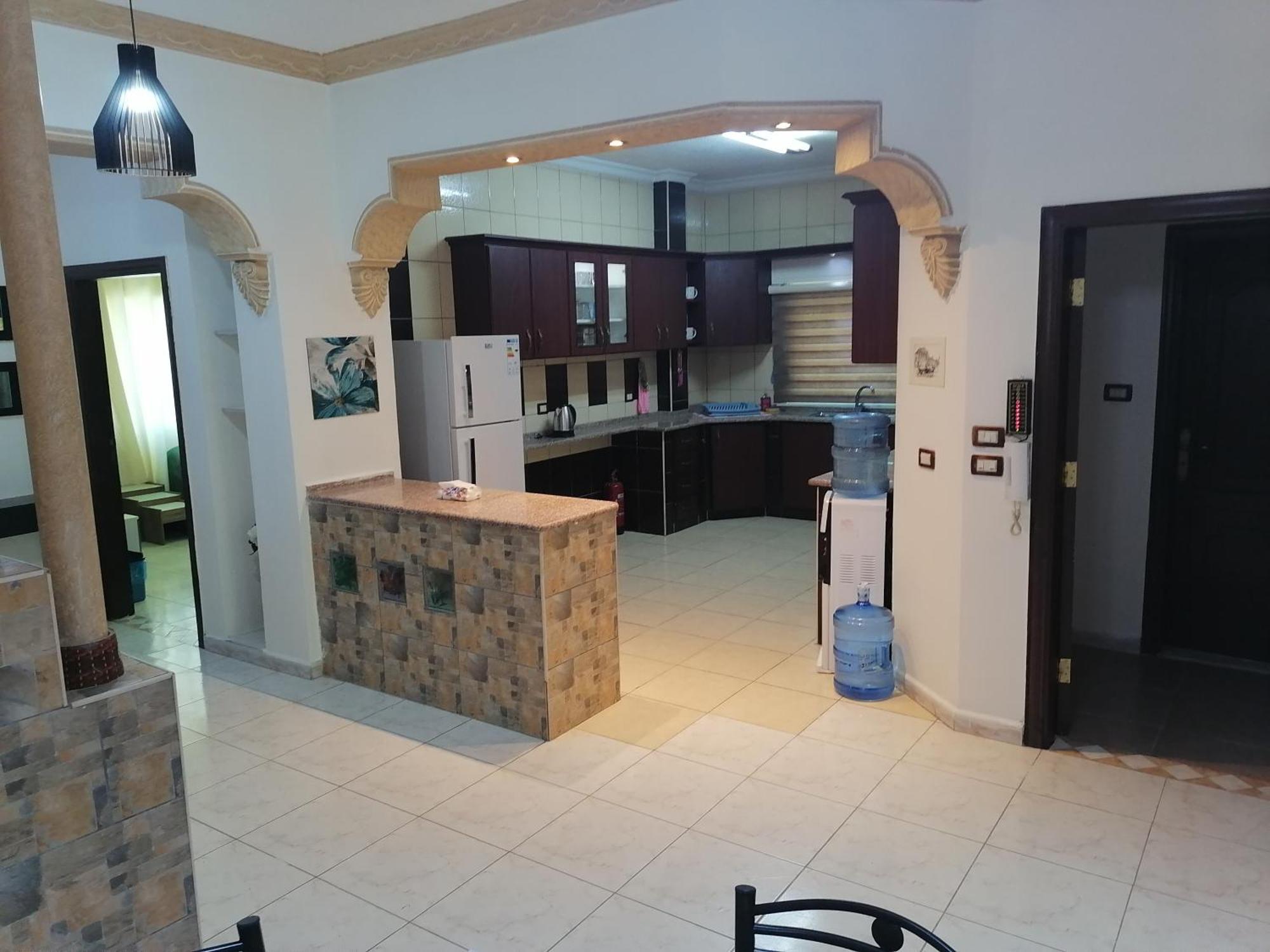 Yaso Roof & Apartments Аман Екстериор снимка